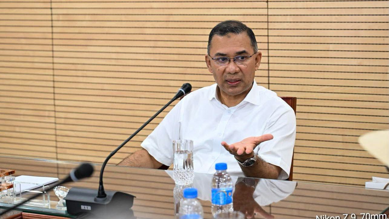 PM urges editors to highlight govt's positive initiatives alongside constructive criticism